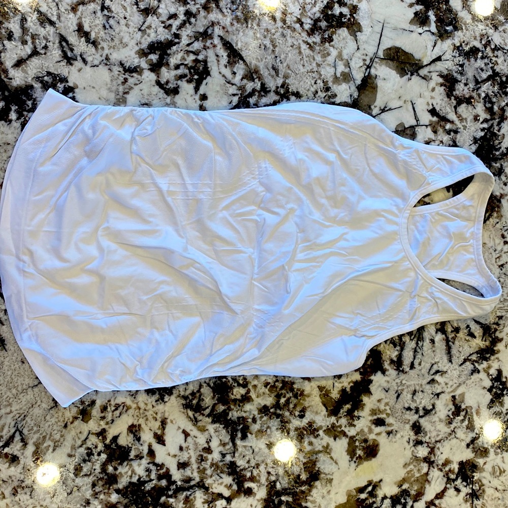 Athleta Tank great condition, size small, racerback